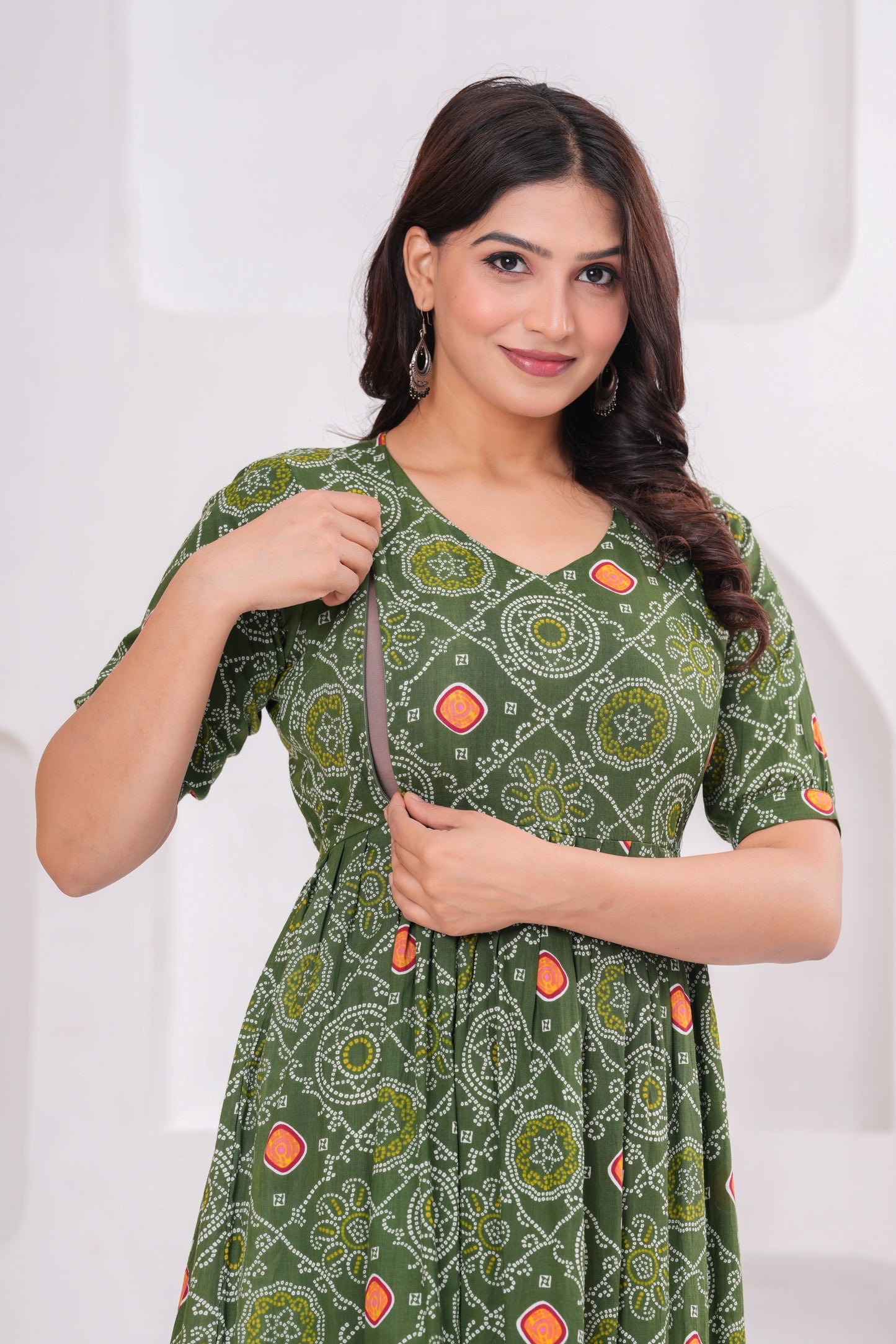 Ashvy Premium Cotton Anarkali Feeding & Maternity Kurti โ 48 Inch Length, 2 Side Zips All-Day Comfort for Moms (Green)