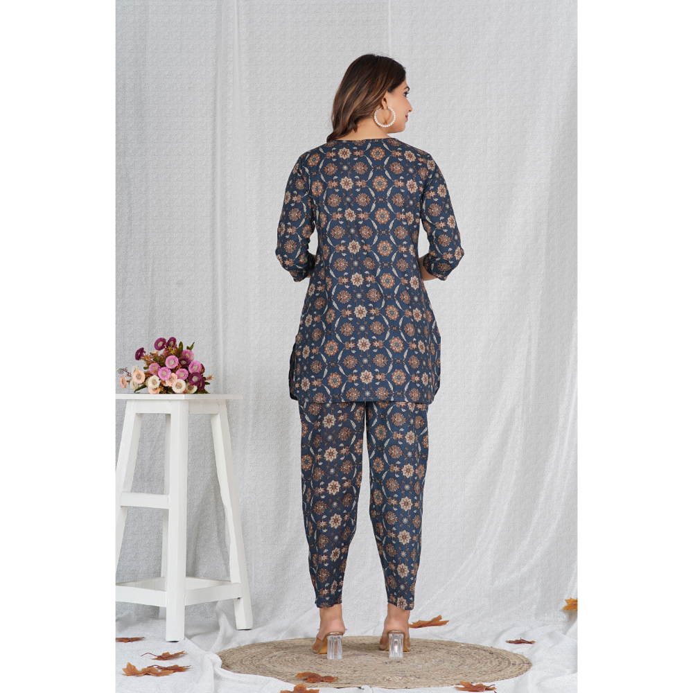 Ashvy 60-60 Cotton Long Top with Bottom Co-Ord Set – Elegant Ethnic Style
