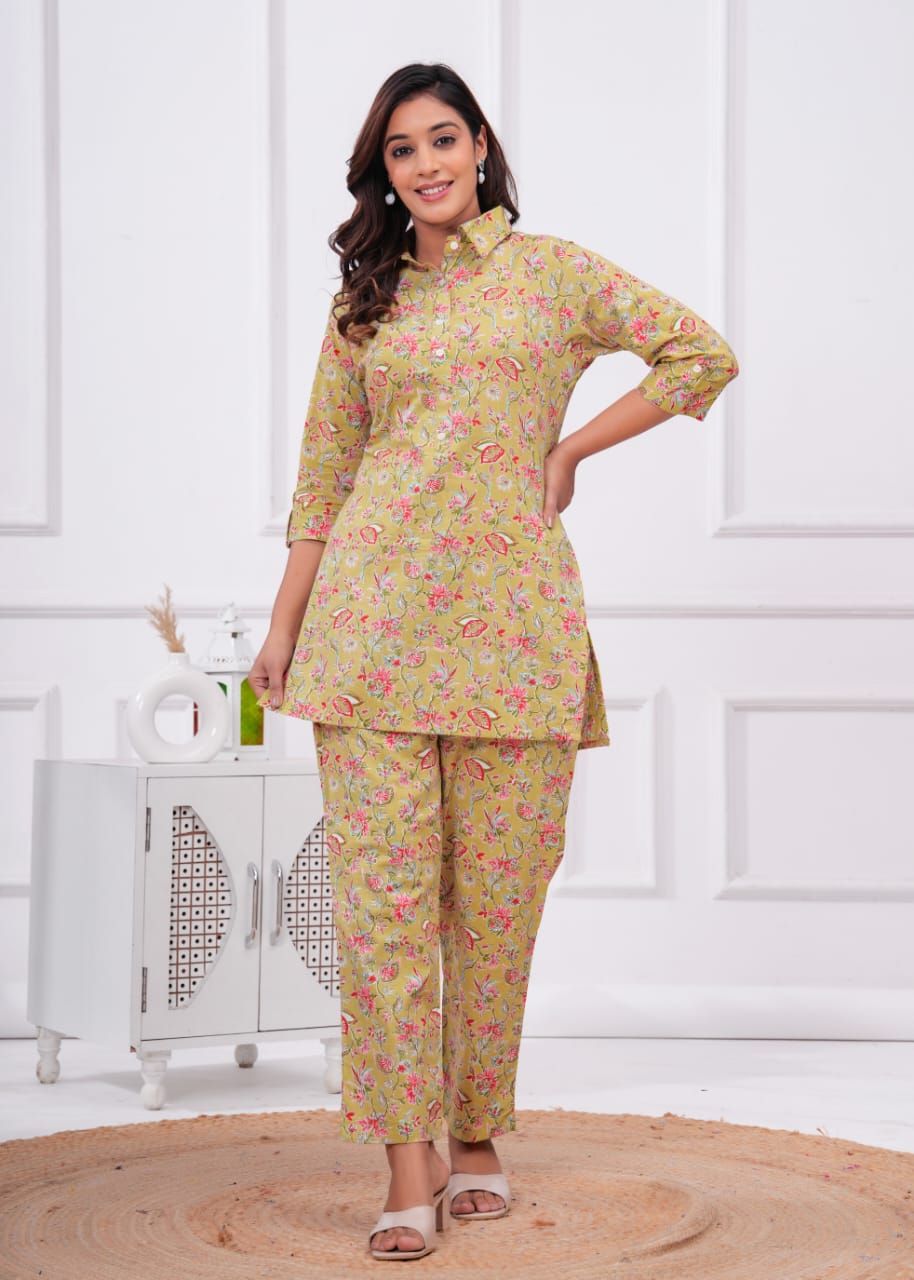 Ashvy Cotton 60-60 Long Top with Bottom Co-Ord Set – Light Green