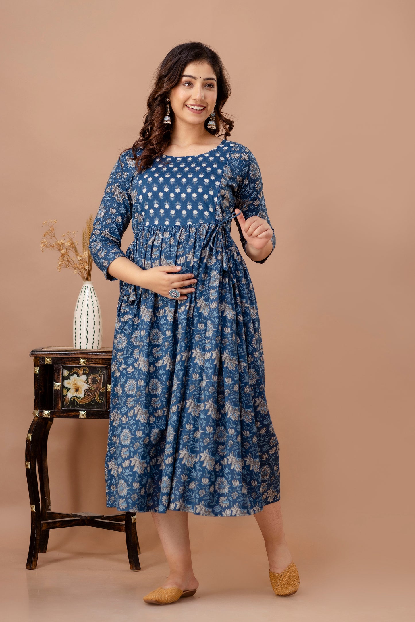 Stylish Simplicity: Ashvy Leaf Print Cotton Maternity Feeding Kurti(Blue)(TUL01)