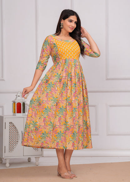 Sunny Comfort: Ashvy Leaf Print Cotton Maternity Feeding Kurti (Yellow)