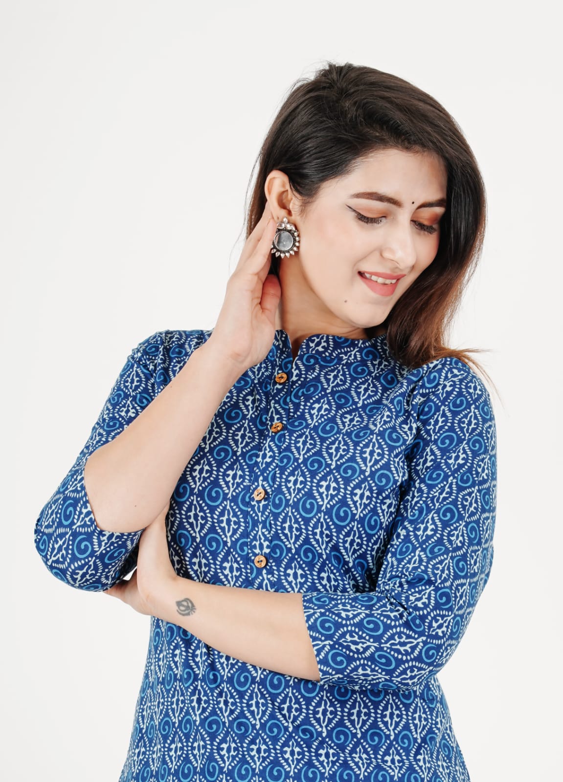 NEW LAUNCH BEAUTIFUL PRINTED STYLISH KURTA WITH PANT(Blue)