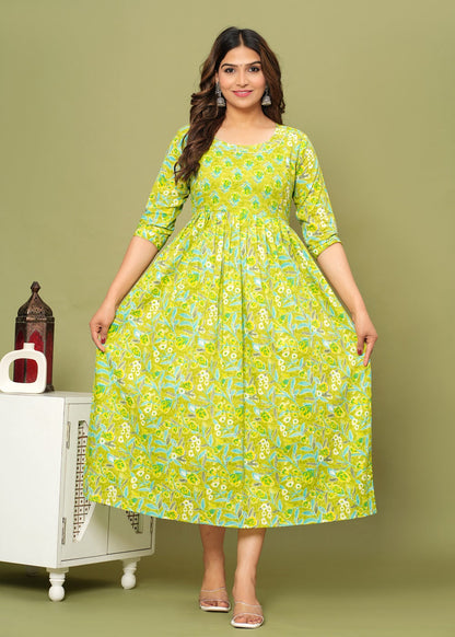 Nature's Embrace: Ashvy Leaf Print Cotton Maternity Feeding Kurti (Green) (LUX001)