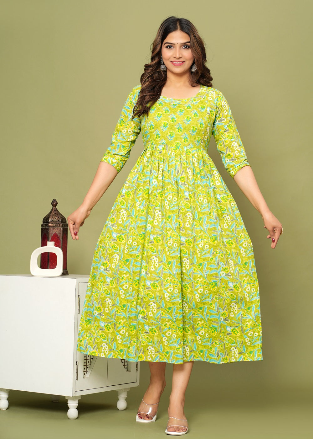 Nature's Embrace: Ashvy Leaf Print Cotton Maternity Feeding Kurti (Green) (LUX001)