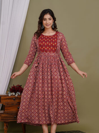 maroon feeding kurti